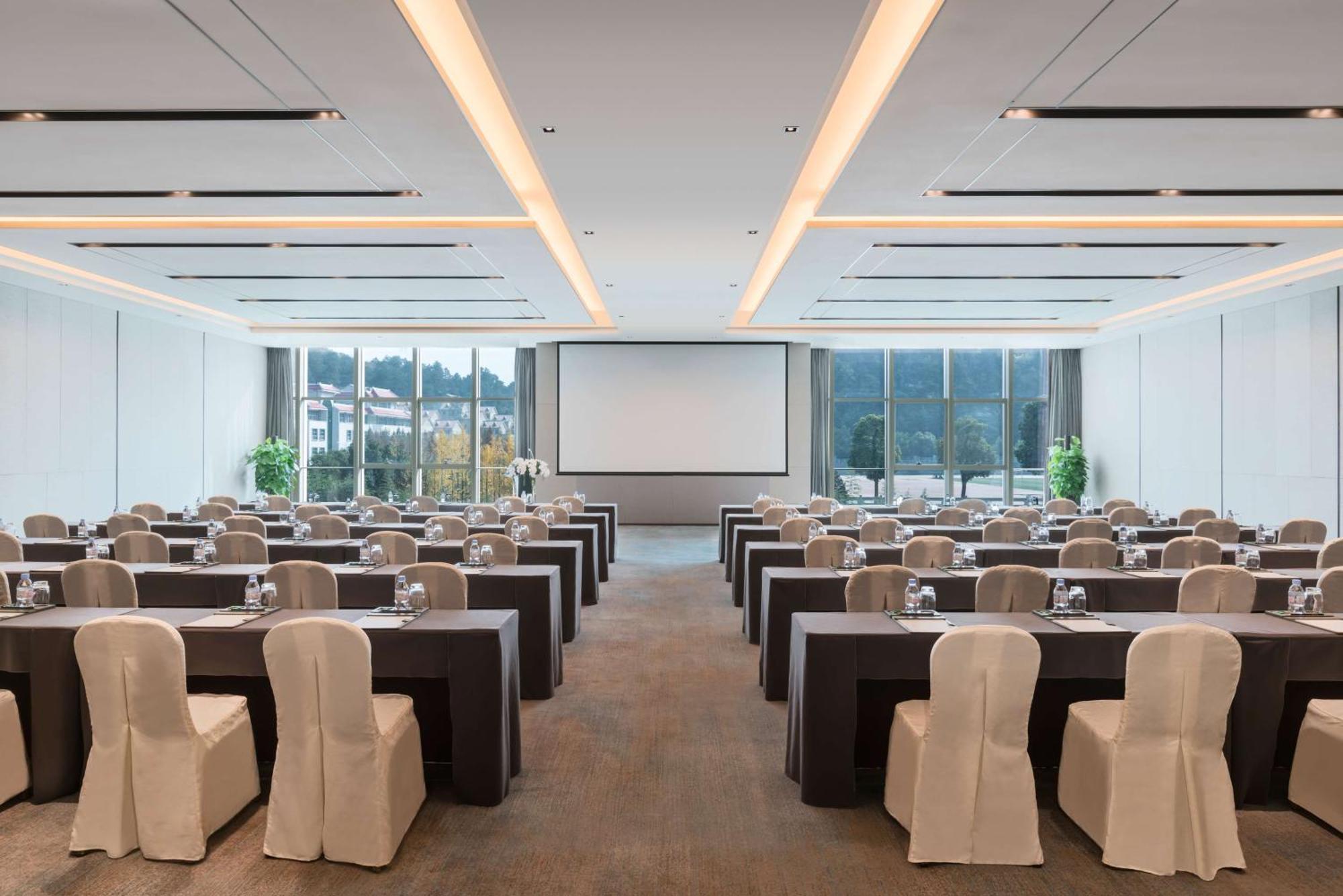 Doubletree By Hilton Hotel Shiyan Sijan Kültér fotó