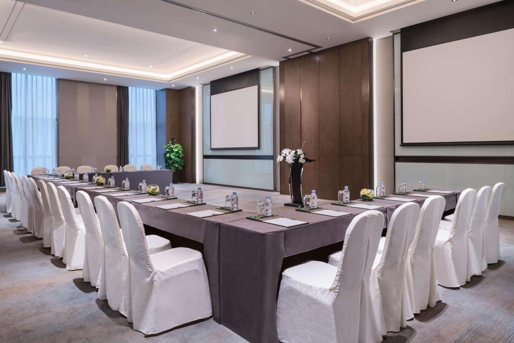 Doubletree By Hilton Hotel Shiyan Sijan Kültér fotó